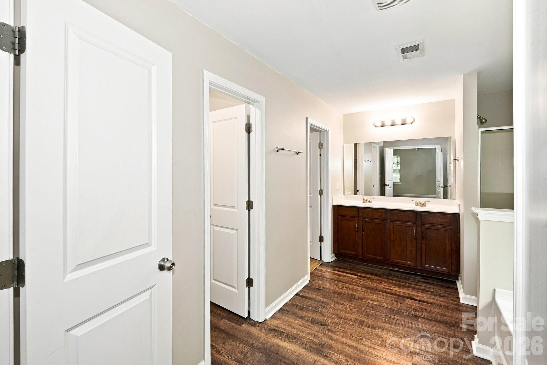Single Family Residence at 9320 Gentle Stream Lane, Charlotte, photo 7 of 21