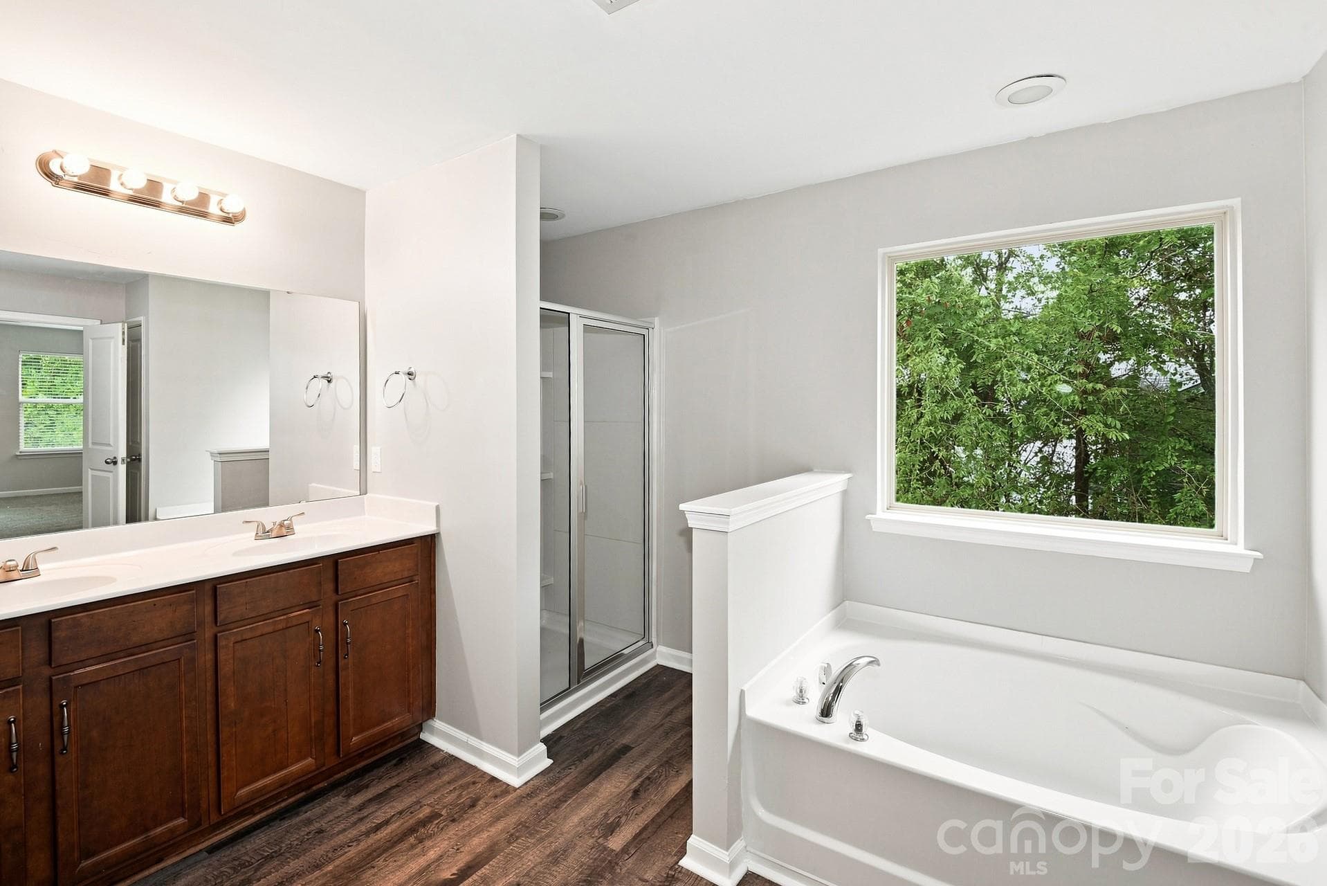 Single Family Residence at 9320 Gentle Stream Lane, Charlotte, photo 8 of 21