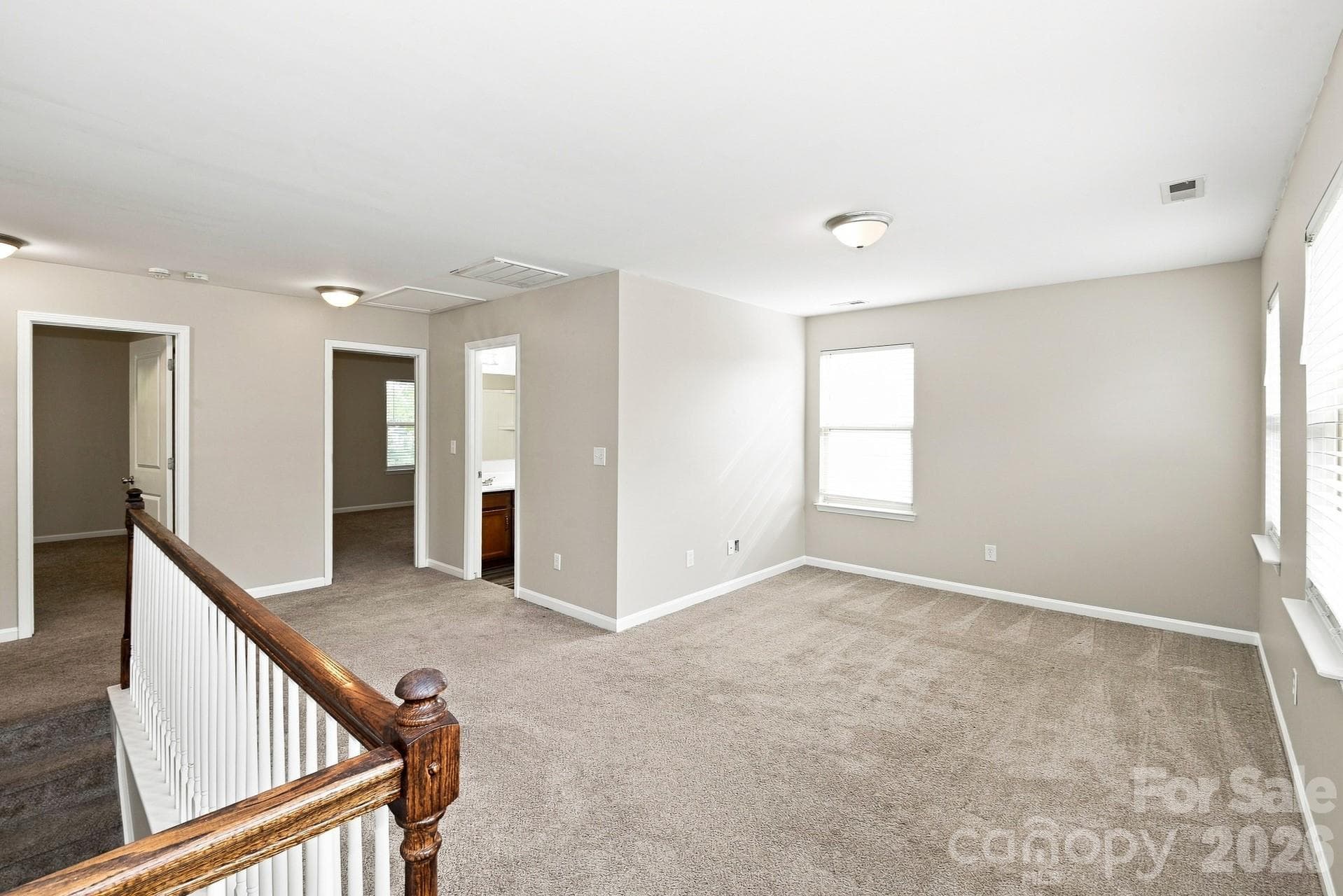 Single Family Residence at 9320 Gentle Stream Lane, Charlotte, photo 17 of 21