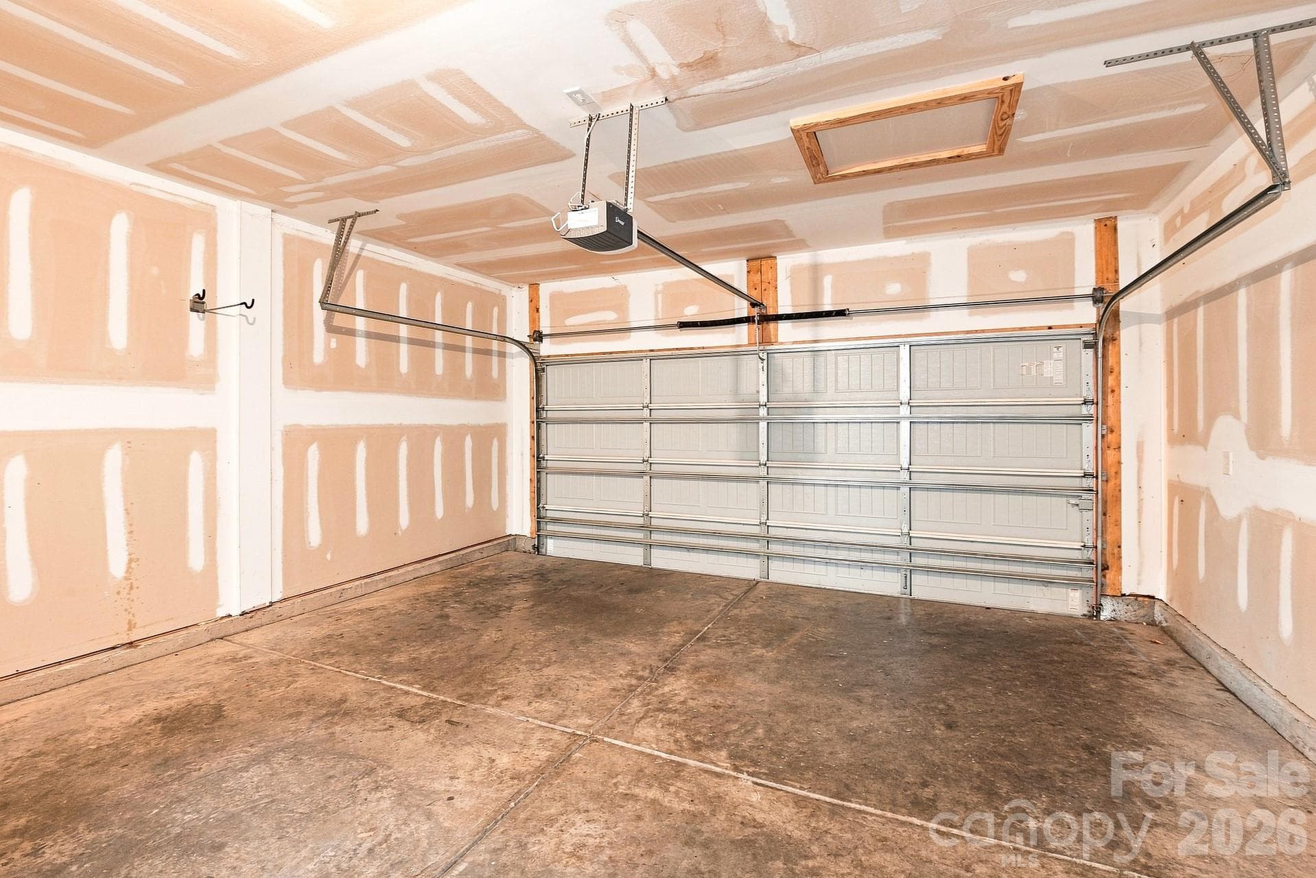 Single Family Residence at 9320 Gentle Stream Lane, Charlotte, photo 19 of 21