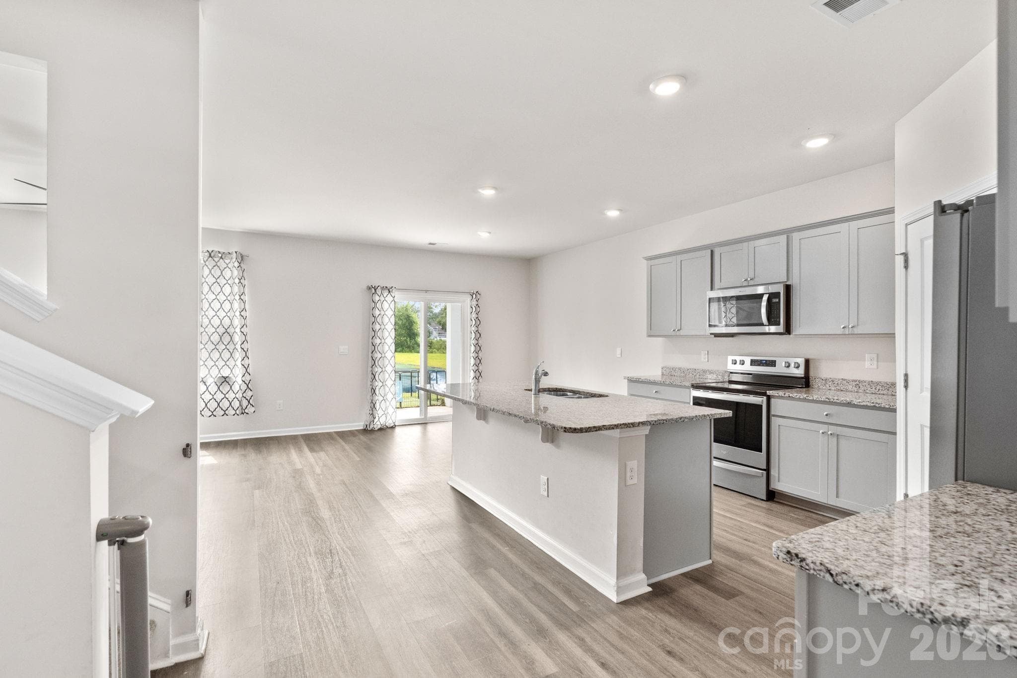 Kitchen - 1000 Sennema Circle, Myrtle Beach