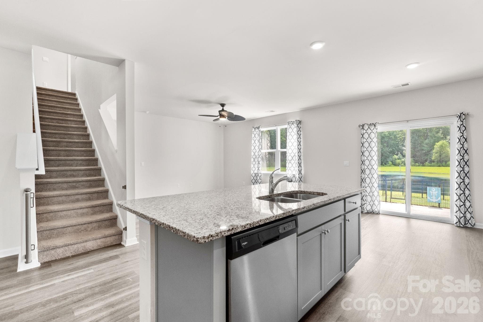 Kitchen - 1000 Sennema Circle, Myrtle Beach