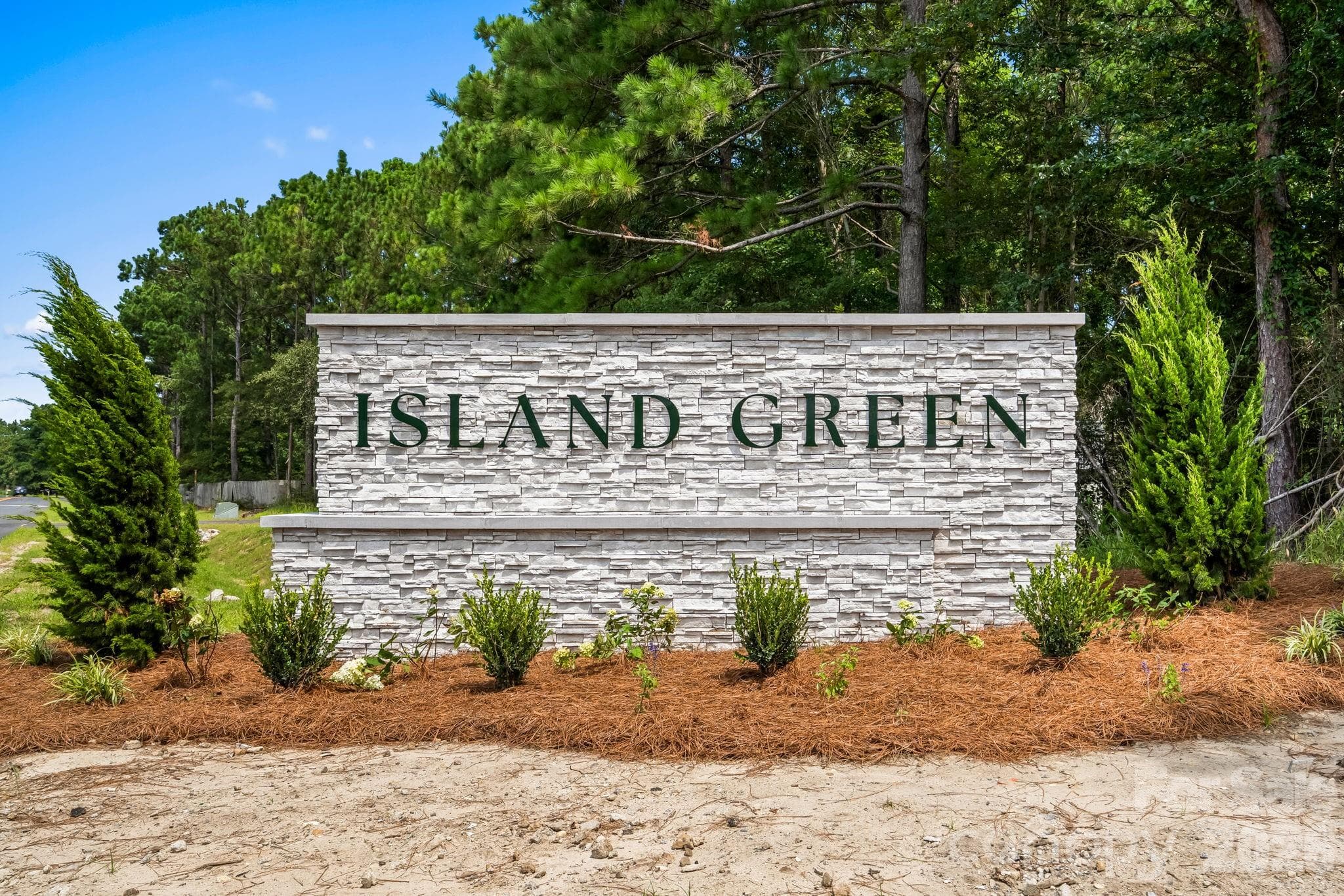 Neighborhood Entry - 1000 Sennema Circle, Myrtle Beach