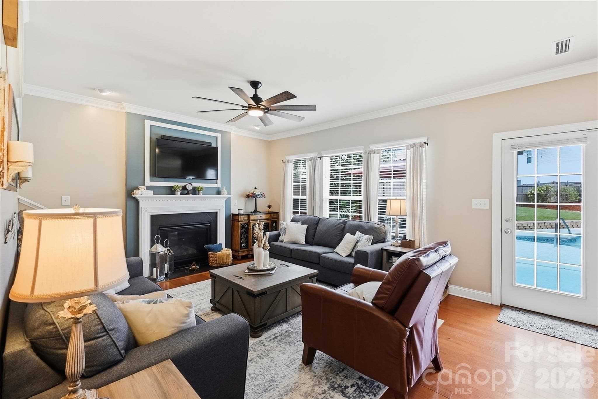 Single Family Residence at 6511 Fieldstone Manor Drive, Matthews, photo 10 of 32