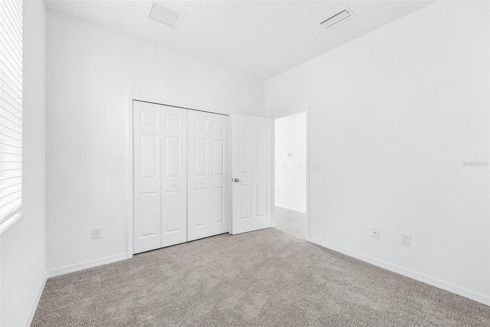 Single Family Residence at 5246 CURRANT ST, LAKELAND, photo 17 of 49