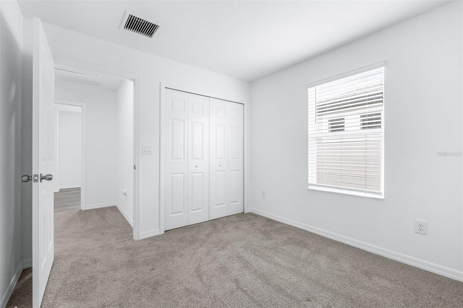 Single Family Residence at 5246 CURRANT ST, LAKELAND, photo 38 of 49