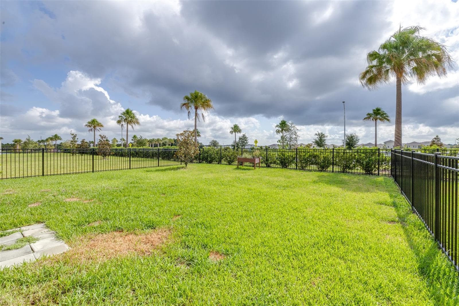 Single Family Residence at 5246 CURRANT ST, LAKELAND, photo 42 of 49