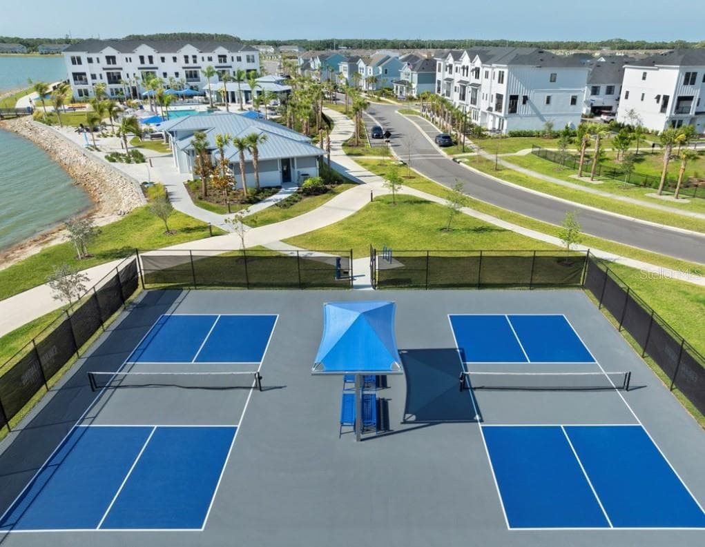 Community Amenities - 1678 SPRINGWELL LN, SARASOTA