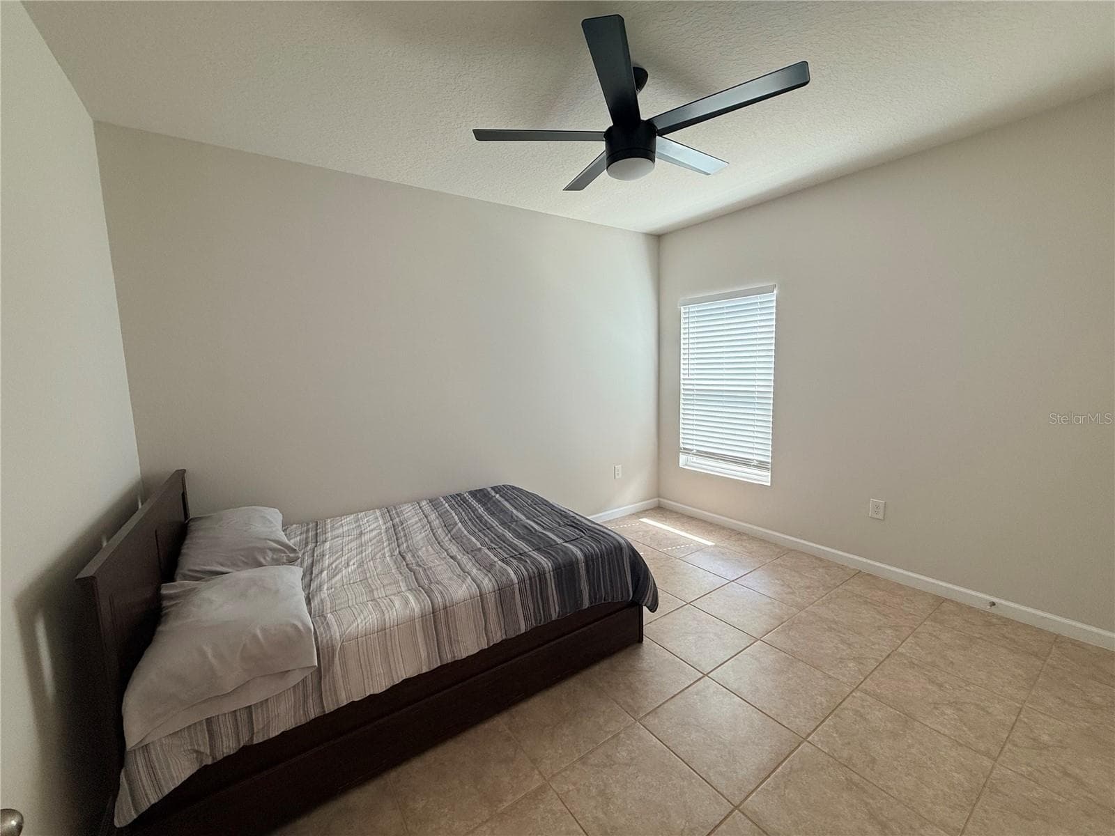 Single Family Residence at 1169 LEXINGTON LN, HAINES CITY, photo 6 of 20