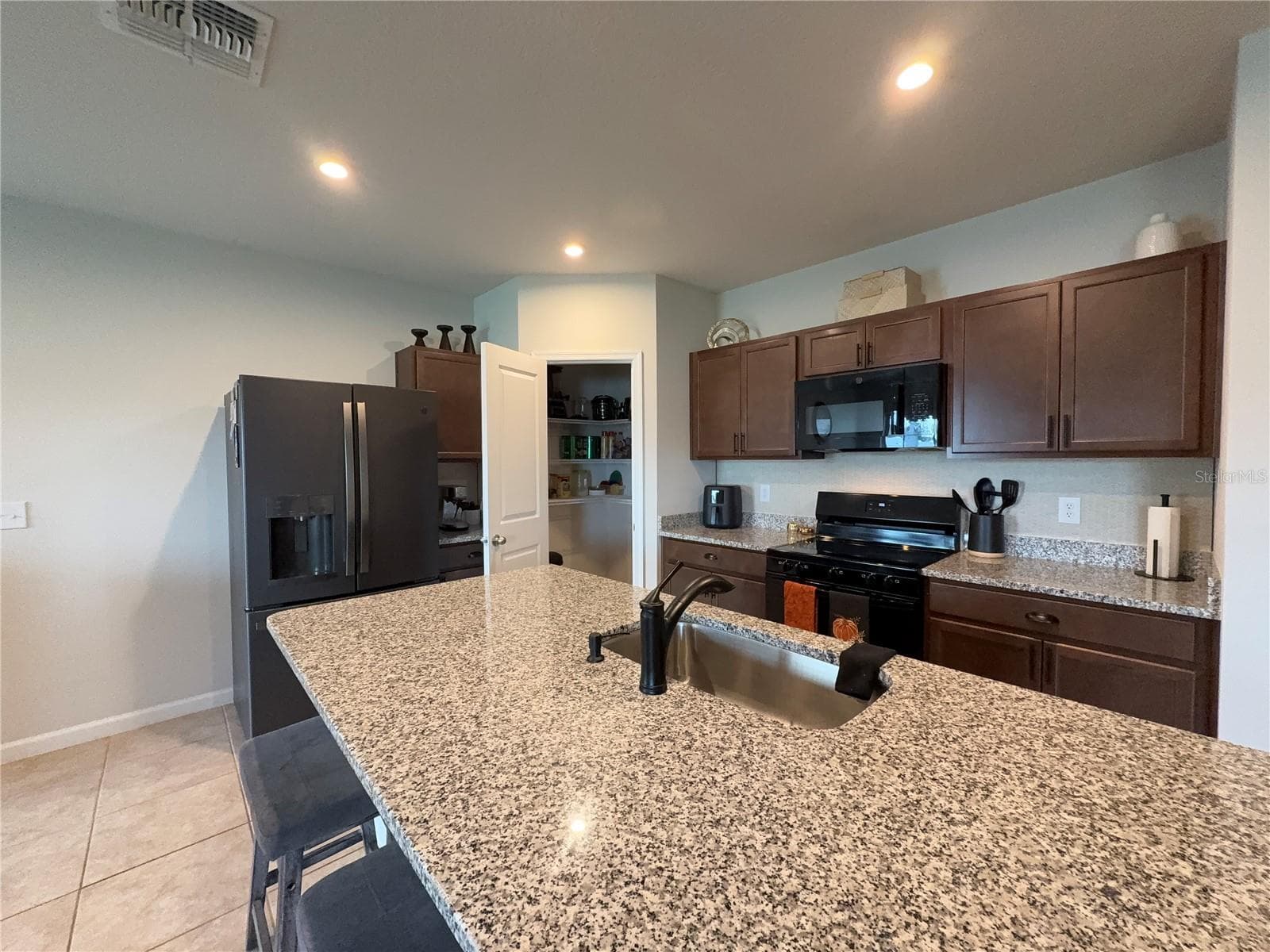 Single Family Residence at 1169 LEXINGTON LN, HAINES CITY, photo 15 of 20