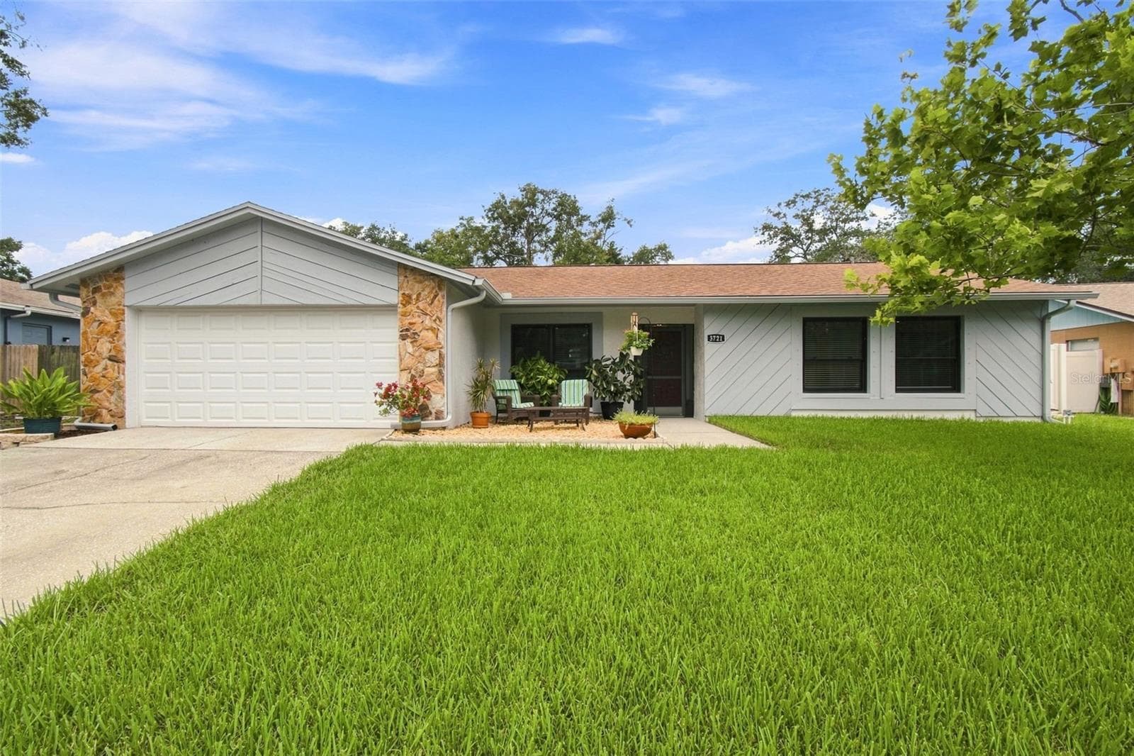 3721 SAND PEBBLE DR
