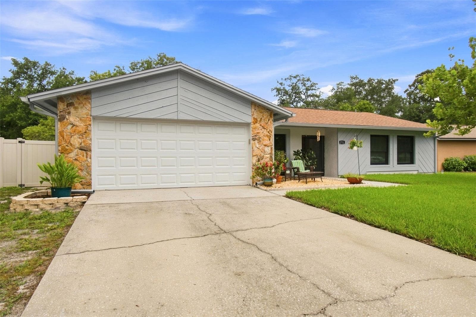 Single Family Residence at 3721 SAND PEBBLE DR, VALRICO, photo 72 of 74