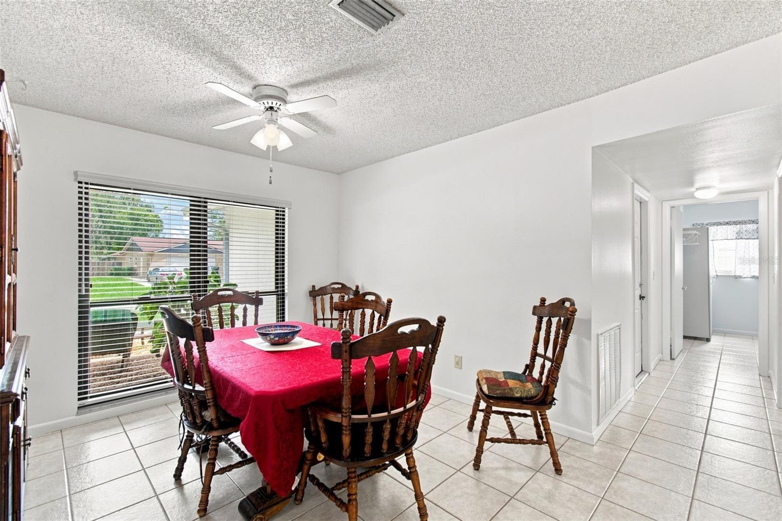 Dining room - 3721 SAND PEBBLE DR, VALRICO