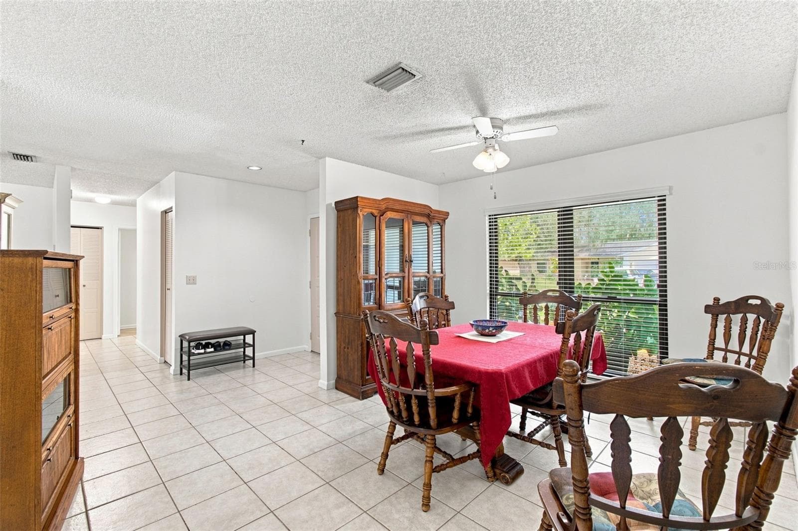 Dining room - 3721 SAND PEBBLE DR, VALRICO