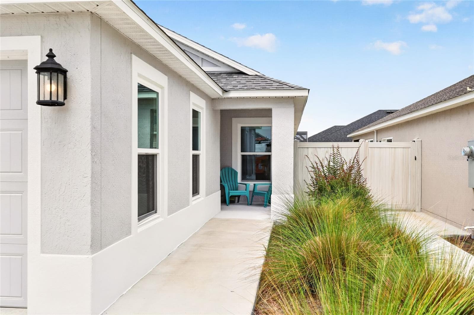 Sidewalk to Front Entrance - 6125 ROSEN CT, THE VILLAGES