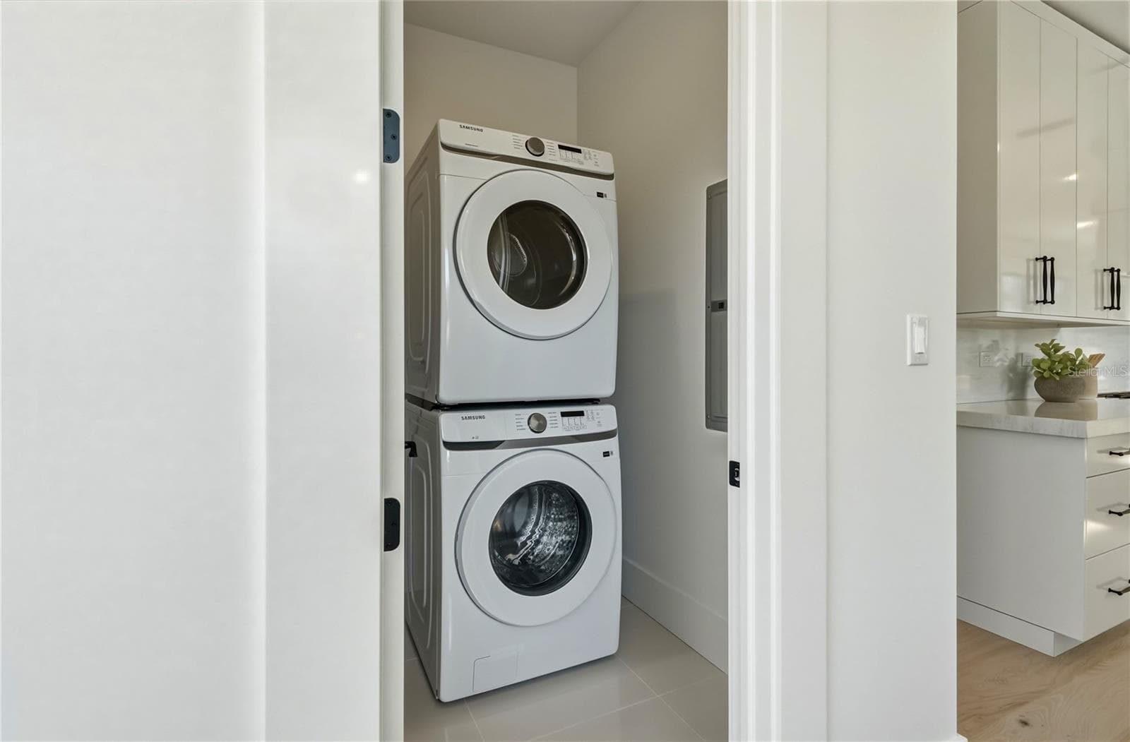 Duplex at 205 BATES AVE, INDIAN ROCKS BEACH, photo 13 of 40