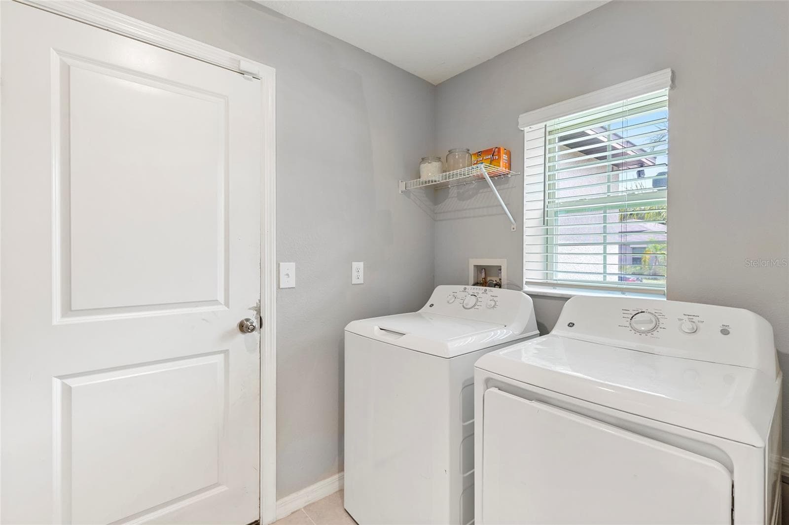 Single Family Residence at 1719 FRED IVES ST, RUSKIN, photo 18 of 29