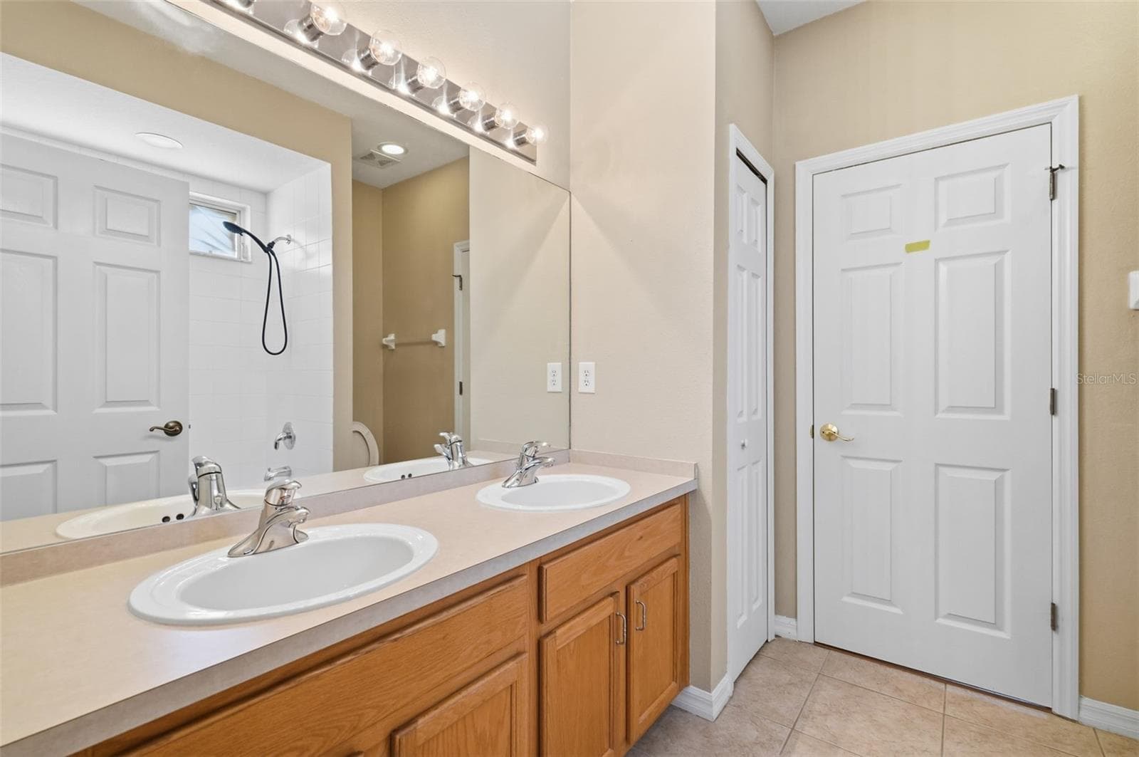 Single Family Residence at 30718 PUMPKIN RIDGE DR, WESLEY CHAPEL, photo 30 of 35