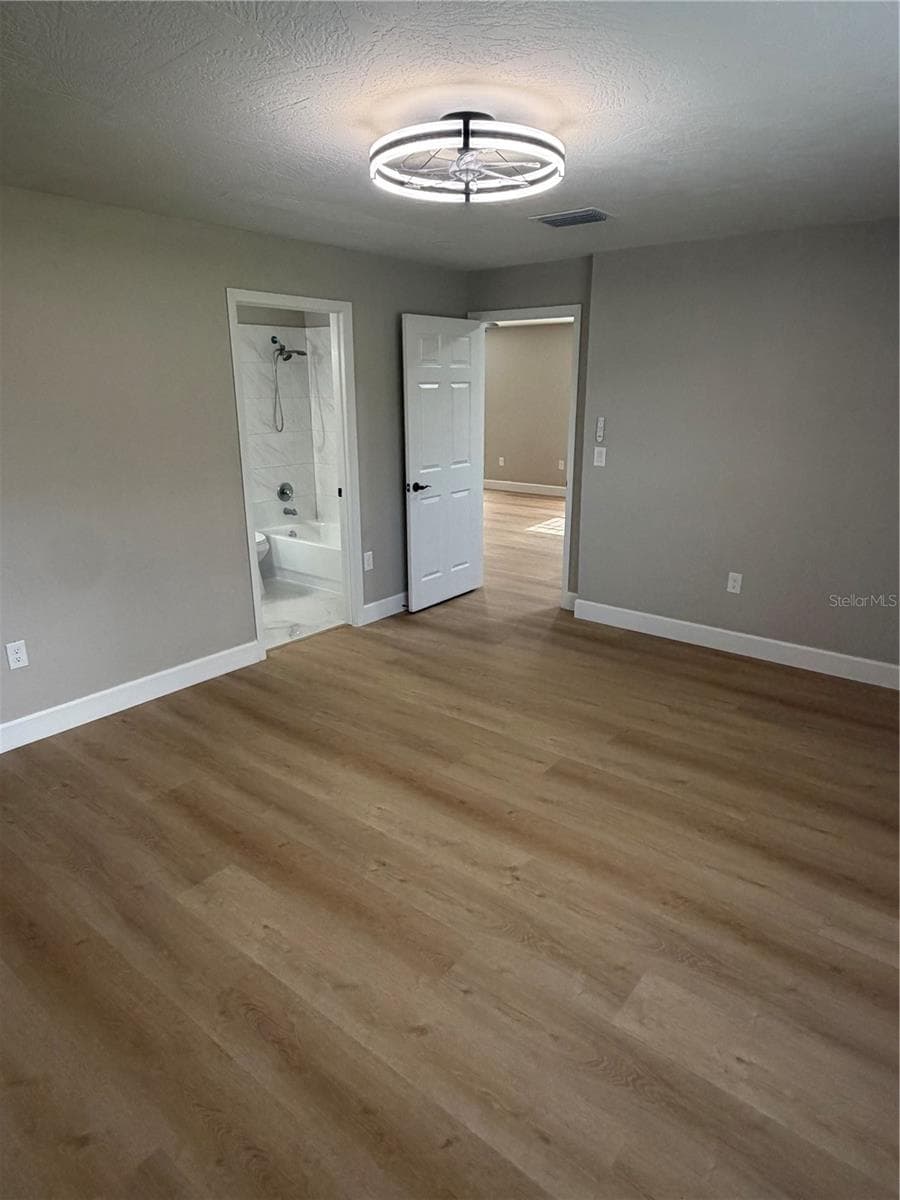 Single Family Residence at 4514 CYPRESS ST, ORLANDO, photo 9 of 16