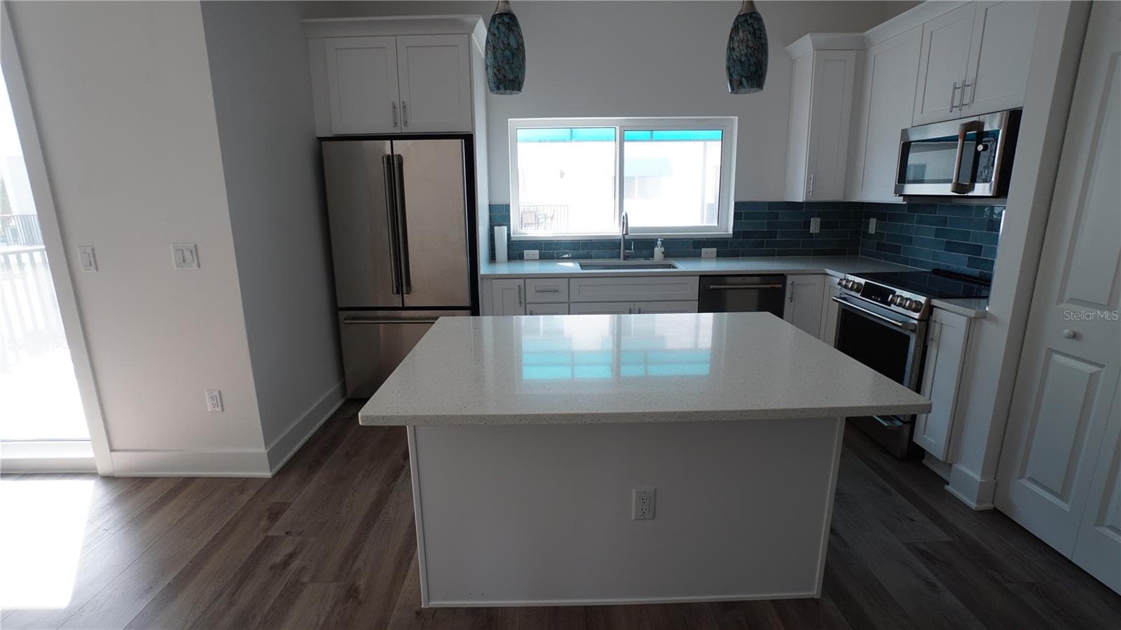Townhouse at 15405 GULF BLVD #B2, MADEIRA BEACH, photo 22 of 33