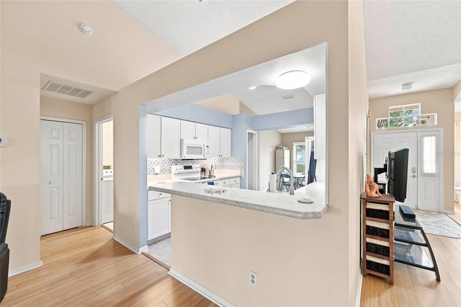 Kitchen - 5350 ASTOR ST, LEESBURG