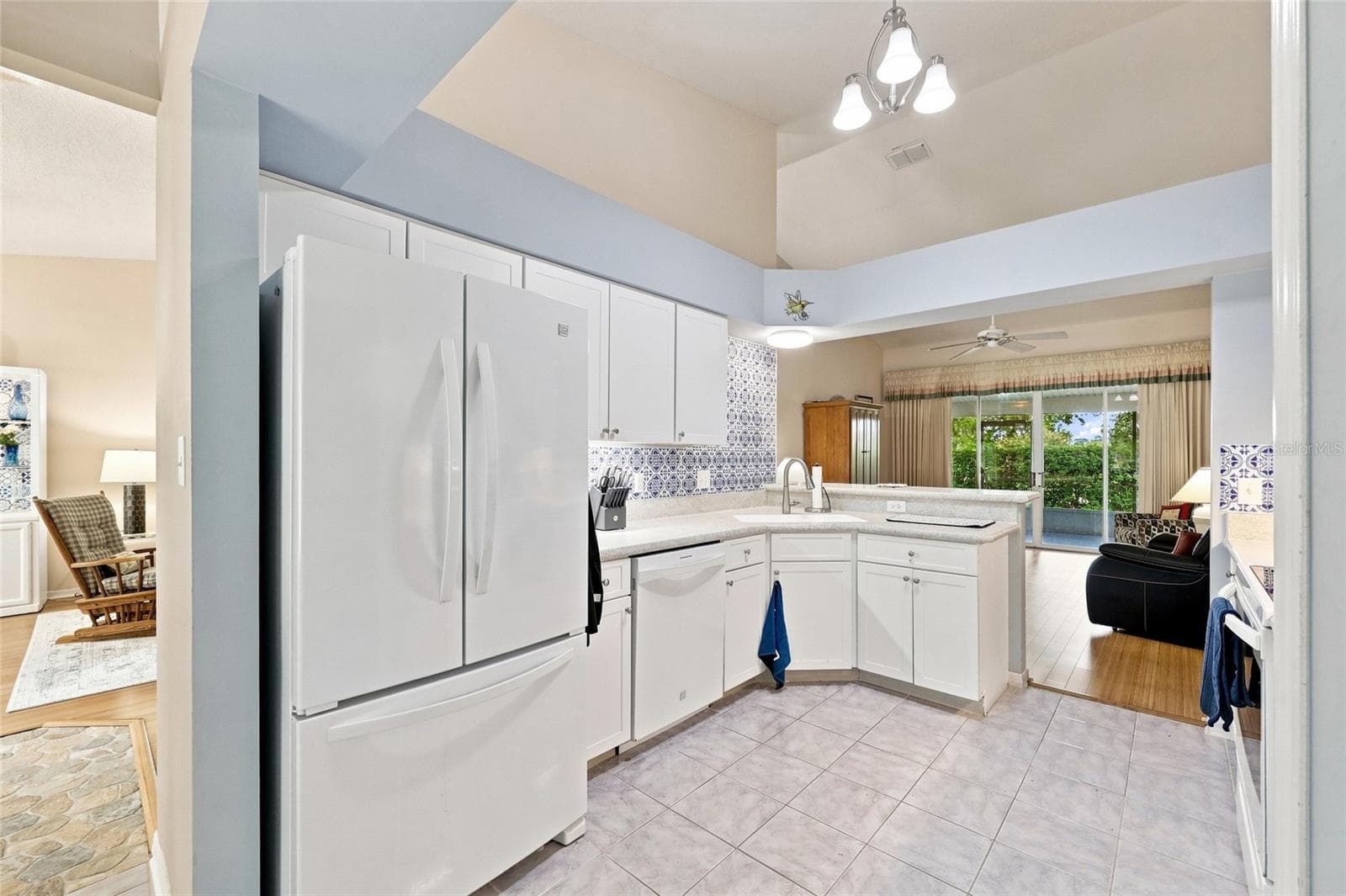 Kitchen - 5350 ASTOR ST, LEESBURG