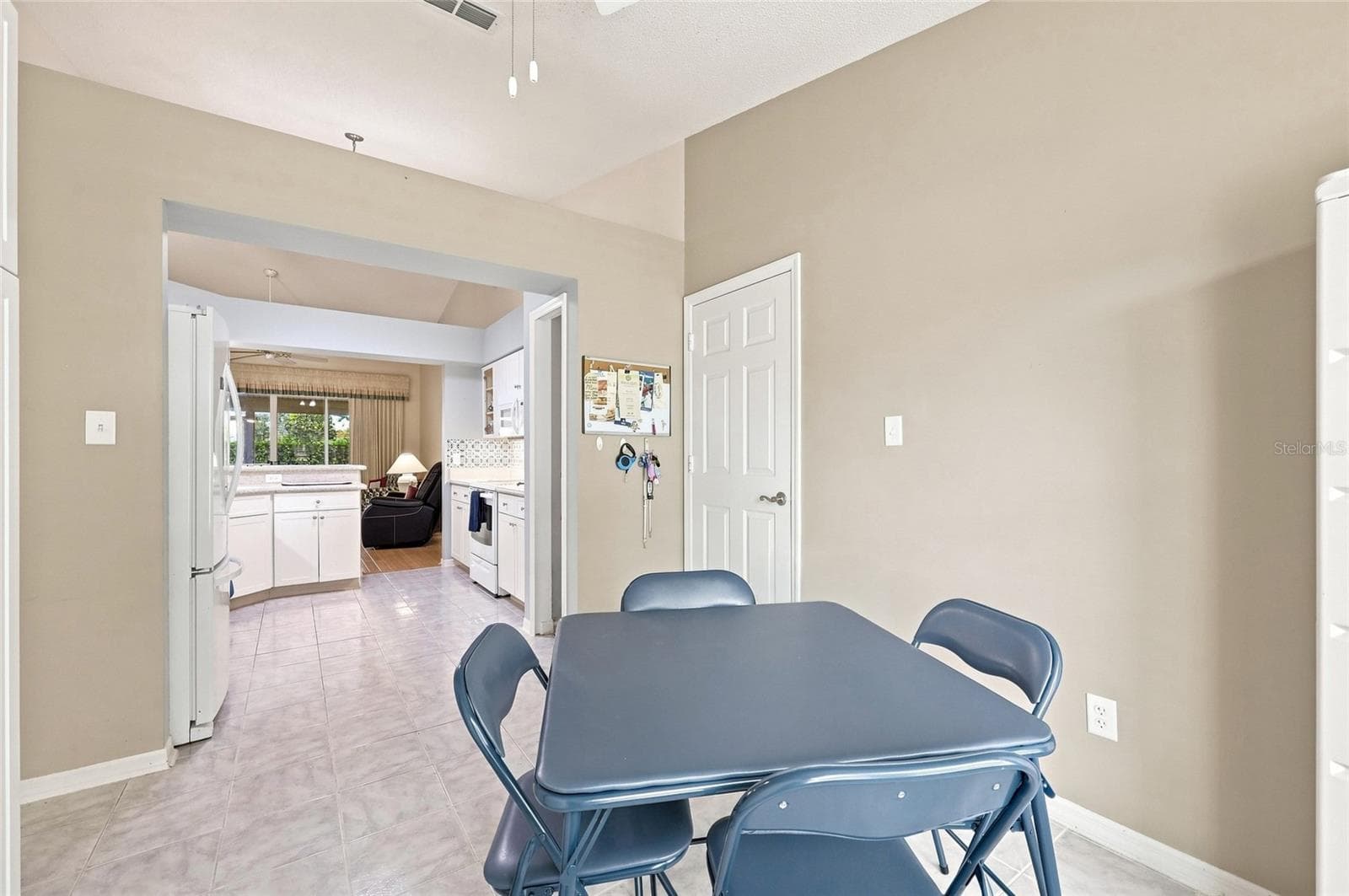 Breakfast Nook - 5350 ASTOR ST, LEESBURG