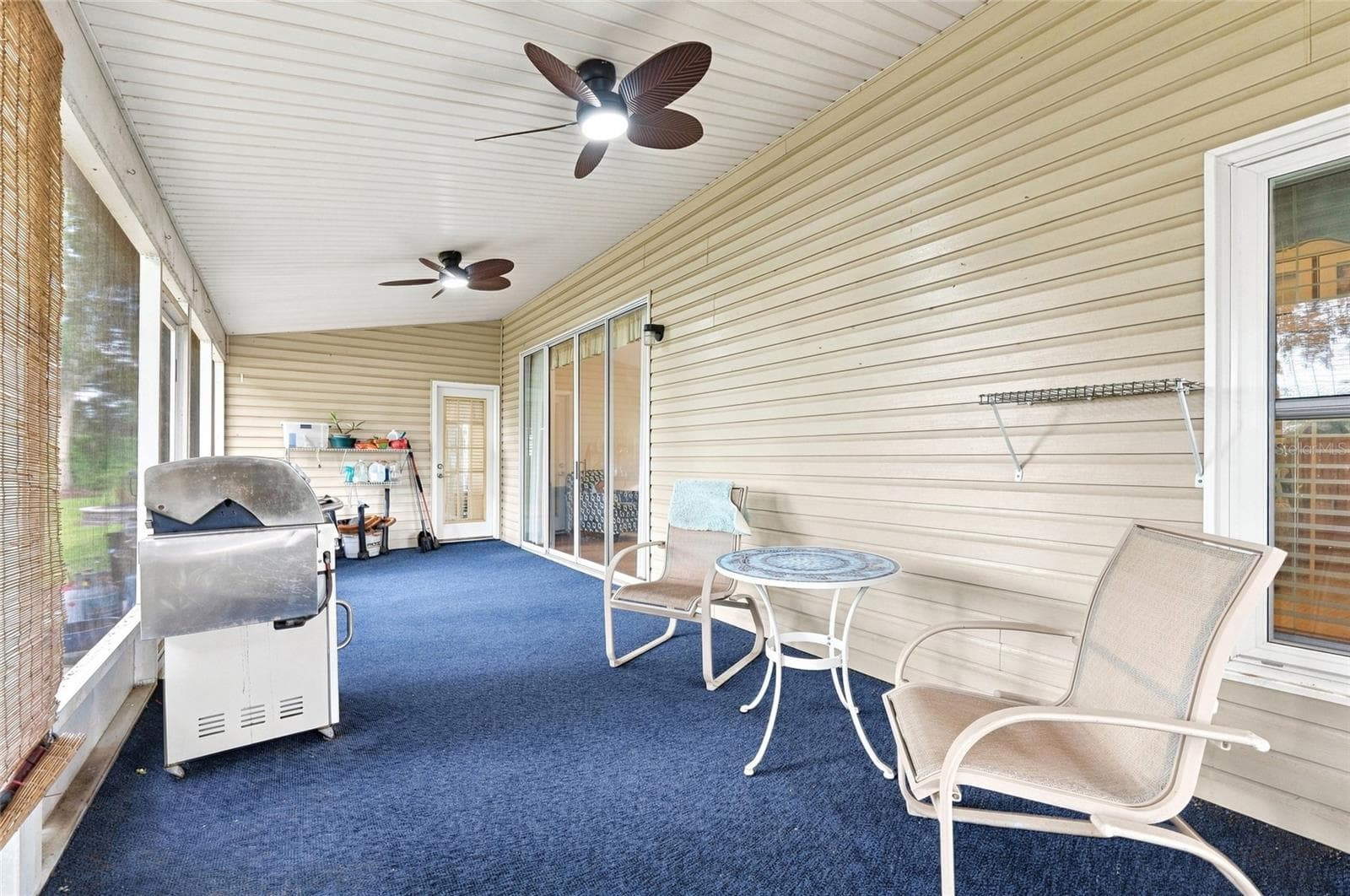 Screened-In Lanai - 5350 ASTOR ST, LEESBURG