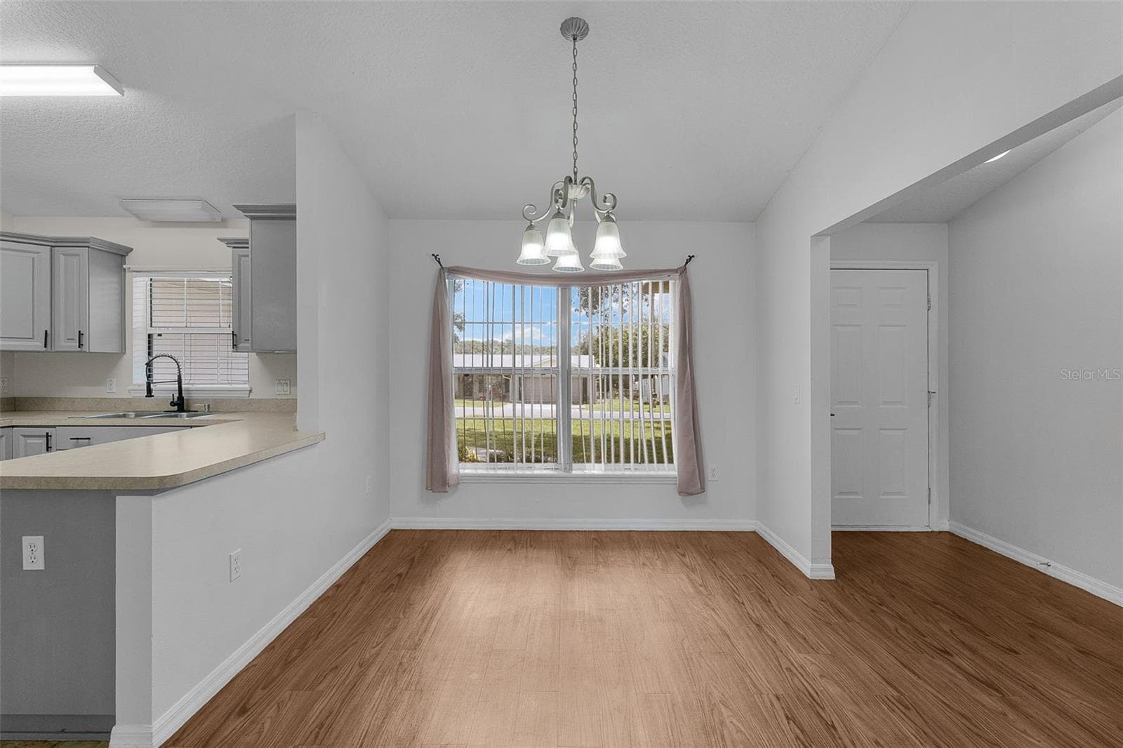 Single Family Residence at 36127 PINE TREE ST, FRUITLAND PARK, photo 5 of 51