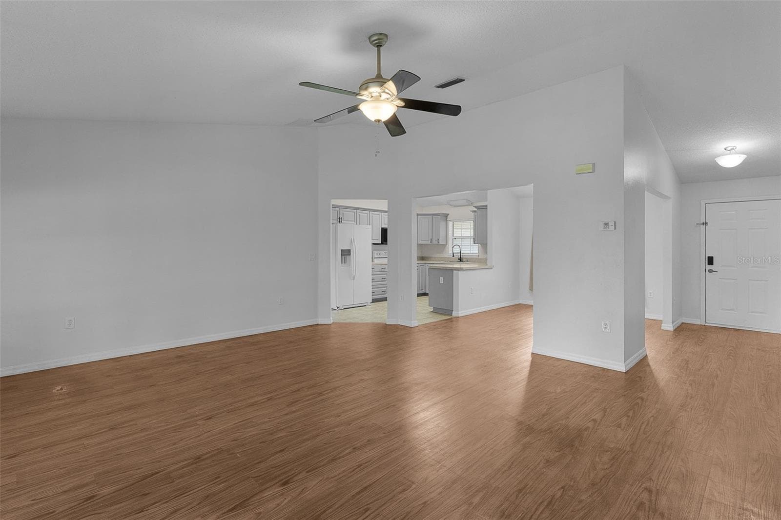 Single Family Residence at 36127 PINE TREE ST, FRUITLAND PARK, photo 9 of 51