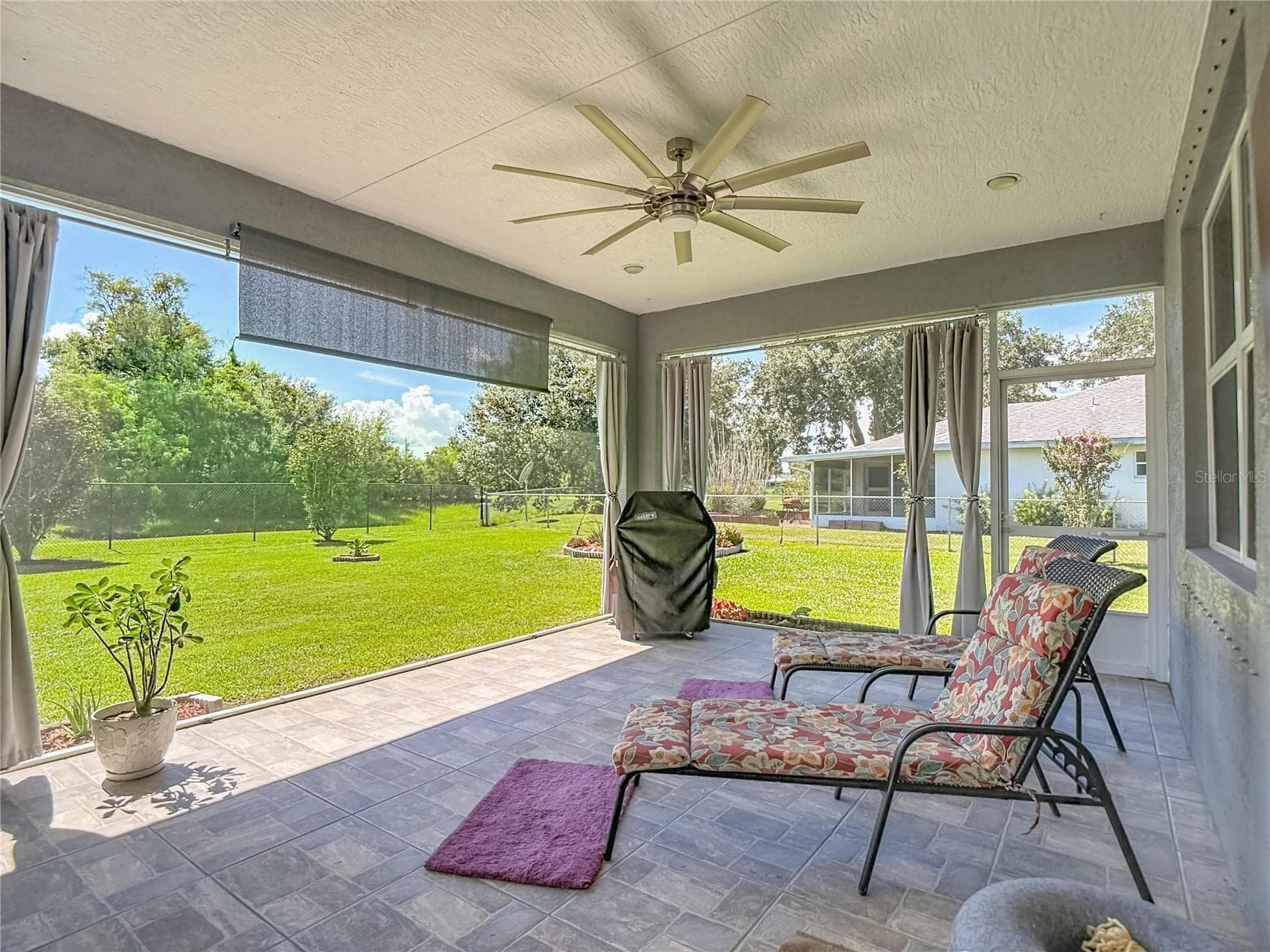 Single Family Residence at 108 OAK KNOLLS CIR, SEBRING, photo 47 of 74