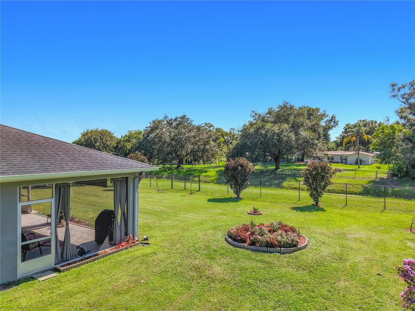 Single Family Residence at 108 OAK KNOLLS CIR, SEBRING, photo 55 of 74