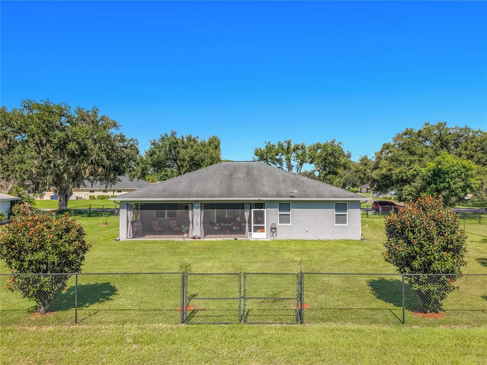 Single Family Residence at 108 OAK KNOLLS CIR, SEBRING, photo 58 of 74