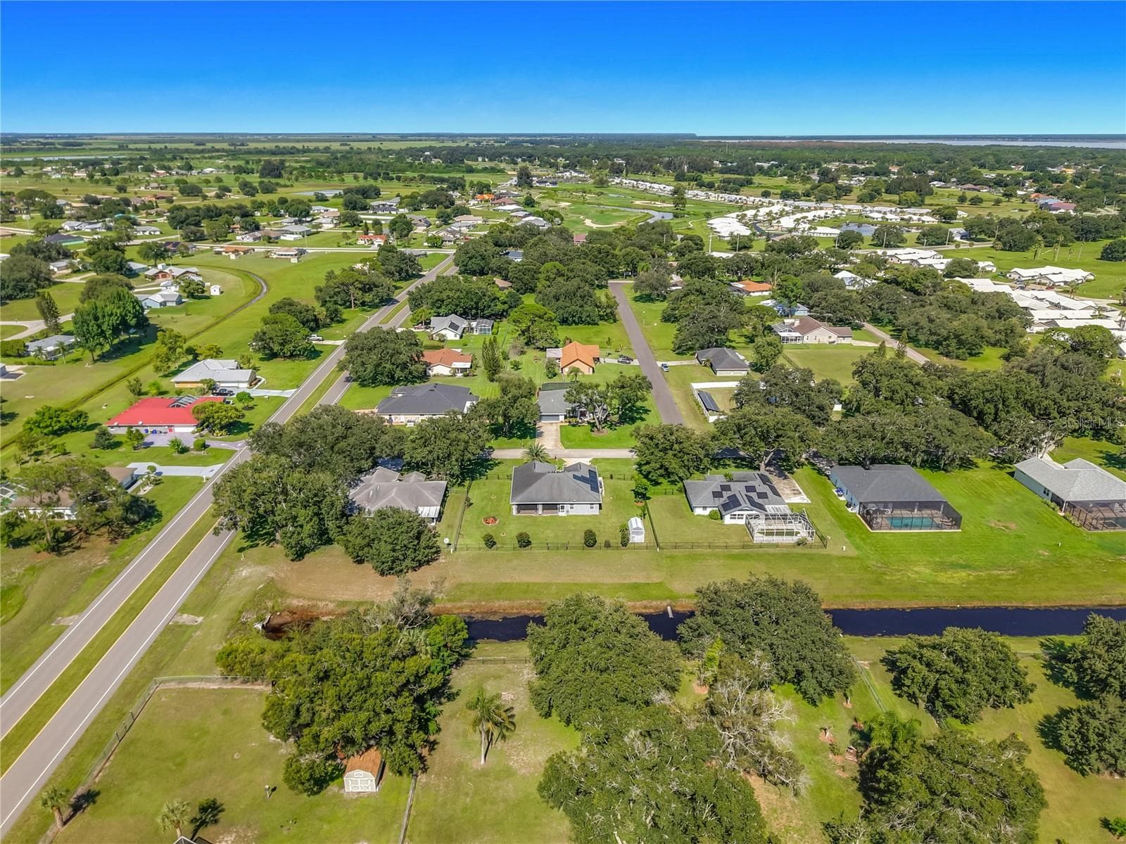 Single Family Residence at 108 OAK KNOLLS CIR, SEBRING, photo 71 of 74