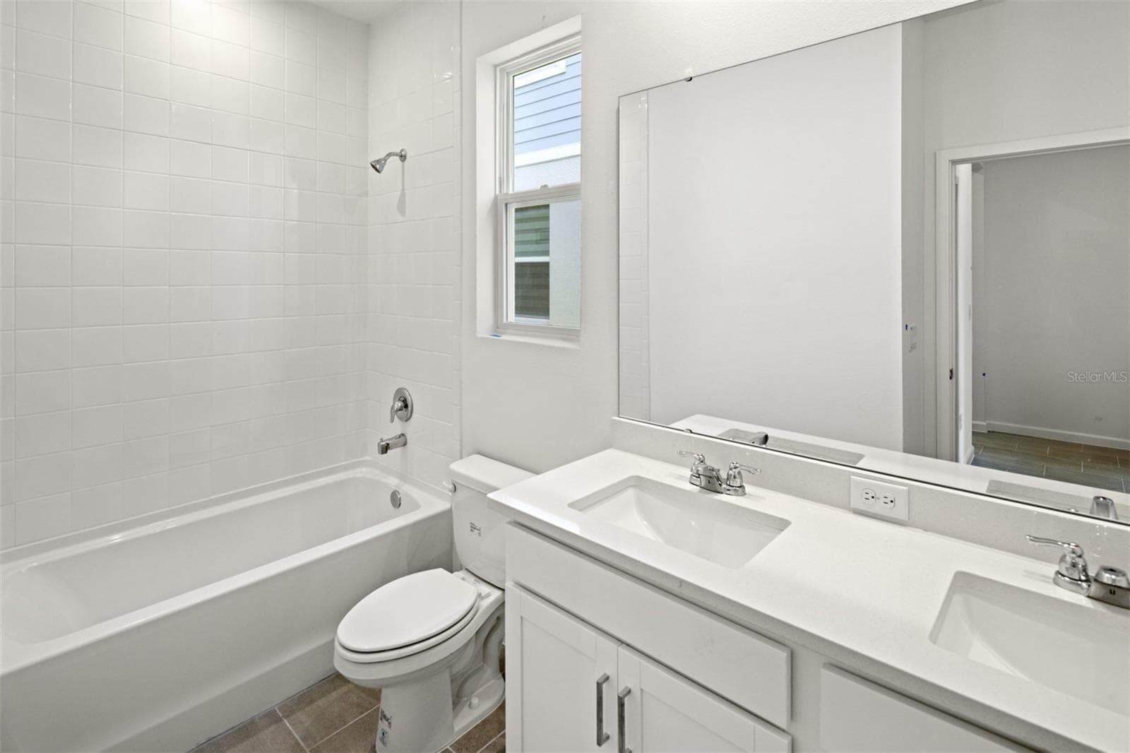 Alafia Bathroom 2 - 141 GREENHOUSE GROVE ST, GROVELAND