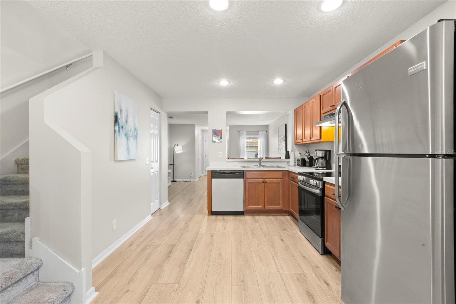 Townhouse at 2523 SANDY BEACH LN, CLEARWATER, photo 14 of 45