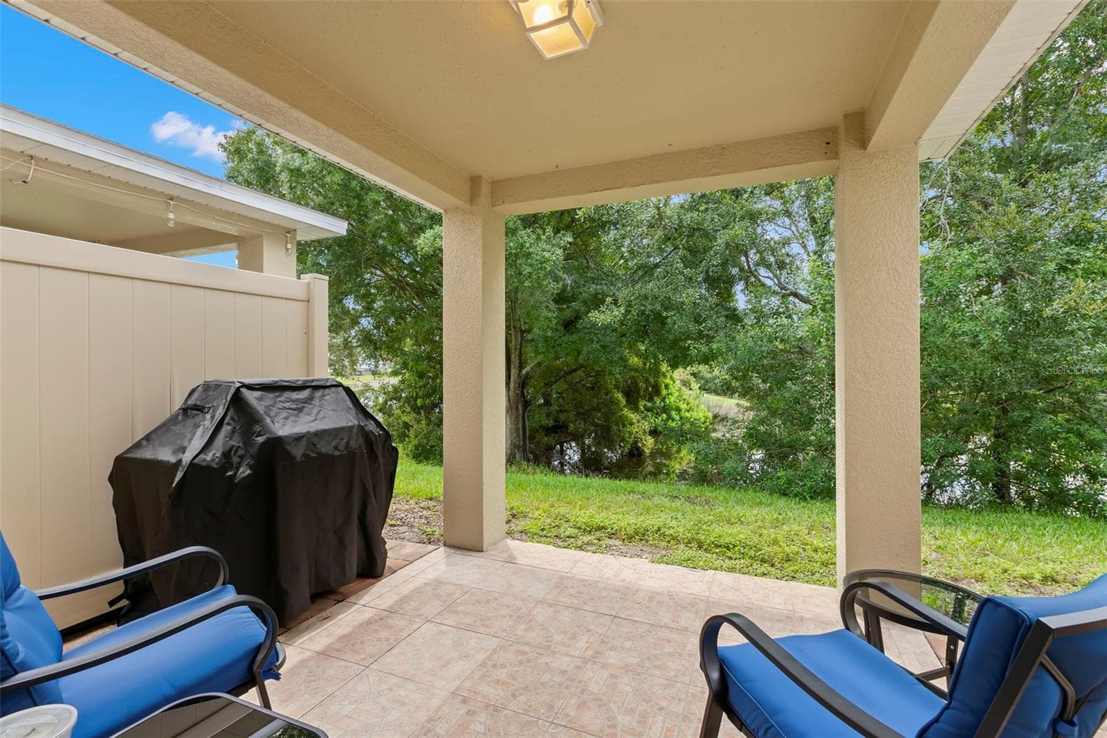 Rear covered patio - 2523 SANDY BEACH LN, CLEARWATER