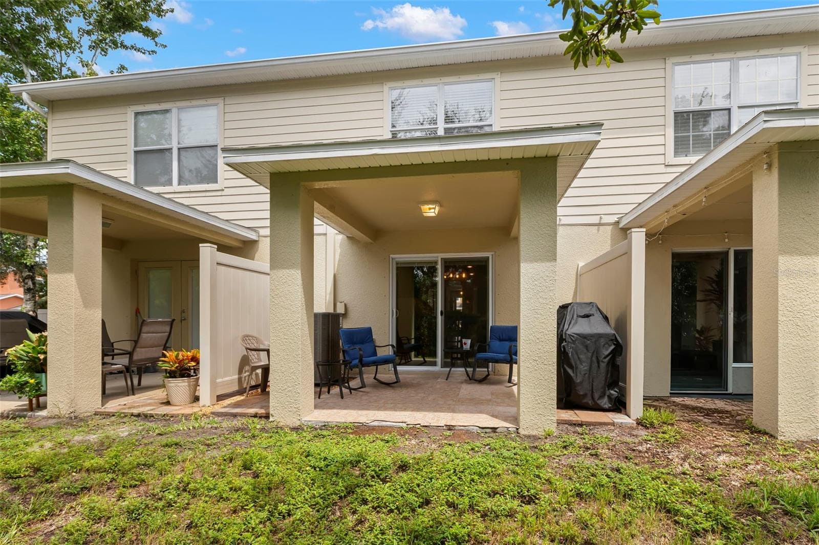 Rear covered patio - 2523 SANDY BEACH LN, CLEARWATER