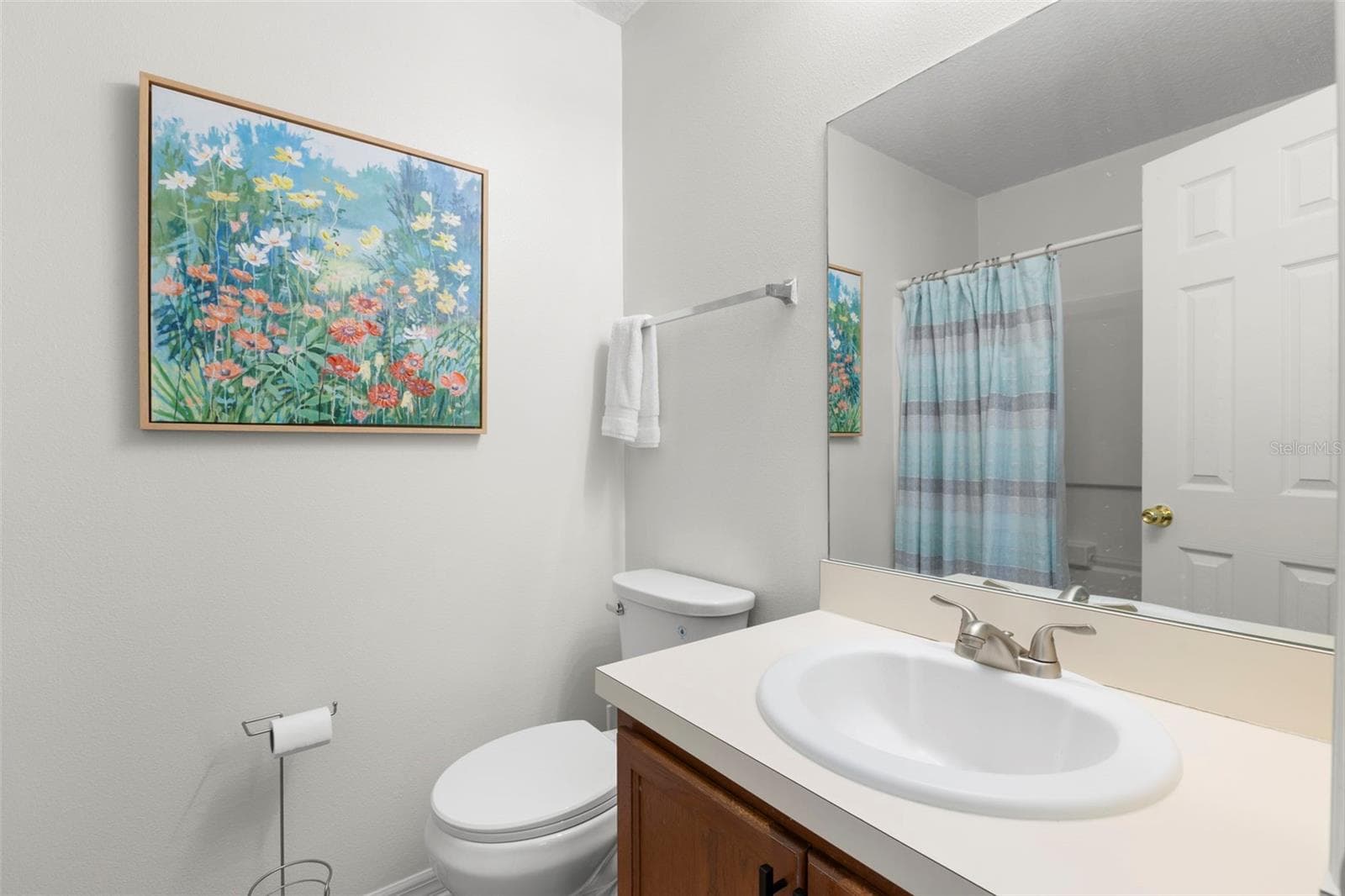 Second bedroom ensuite - 2523 SANDY BEACH LN, CLEARWATER