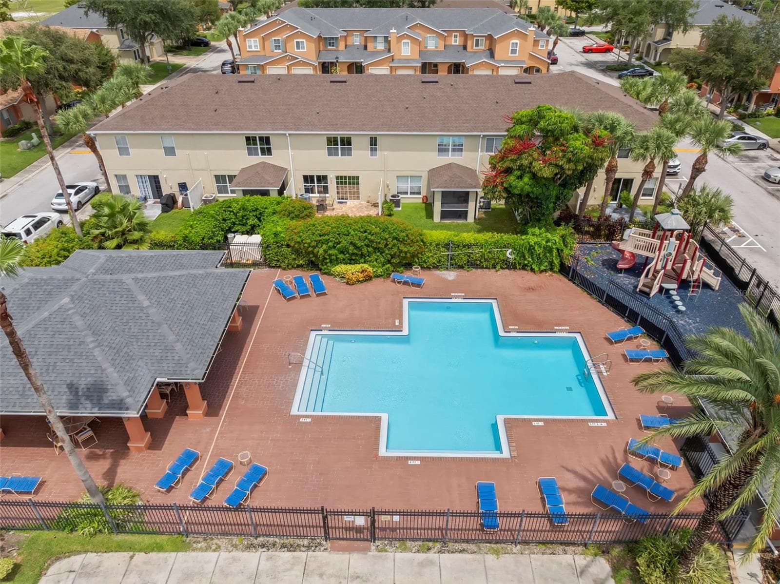 Townhouse at 2523 SANDY BEACH LN, CLEARWATER, photo 44 of 45