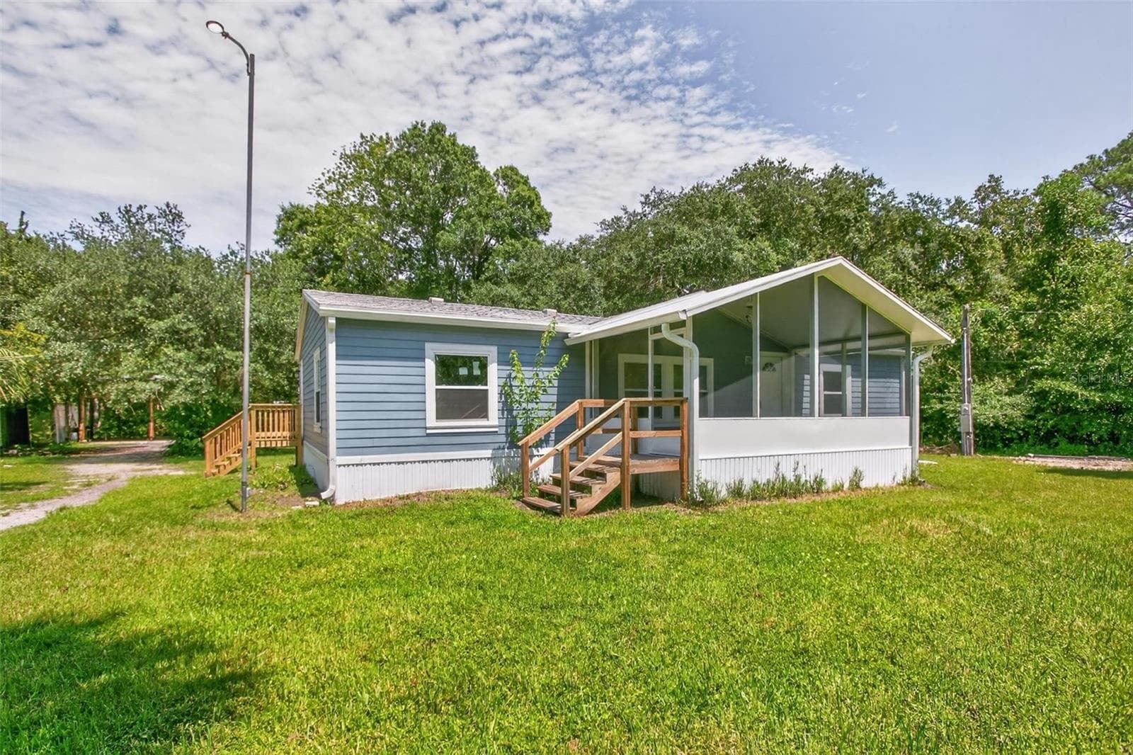 Manufactured Home at 6593 CROOKED CREEK LN, ST AUGUSTINE, photo 2 of 48