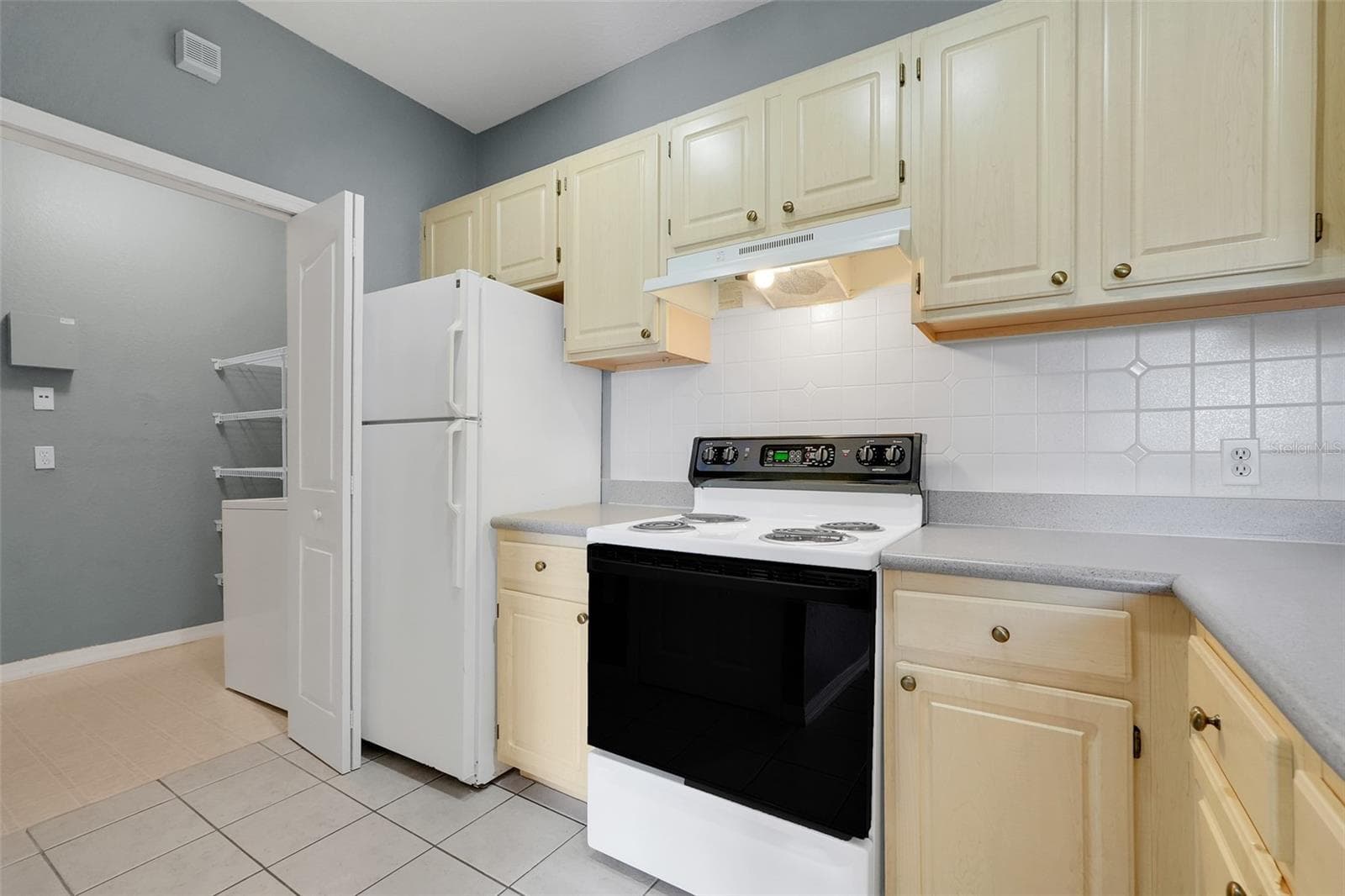 Condominium at 1150 LAKE SHADOW CIR #3305, MAITLAND, photo 6 of 20