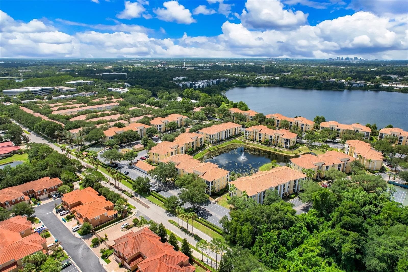 Condominium at 1150 LAKE SHADOW CIR #3305, MAITLAND, photo 18 of 20