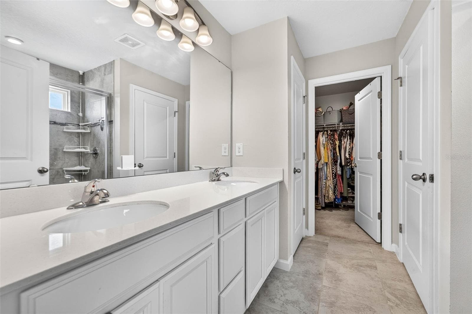 Single Family Residence at 11618 GOLD DUST CT, RIVERVIEW, photo 5 of 74