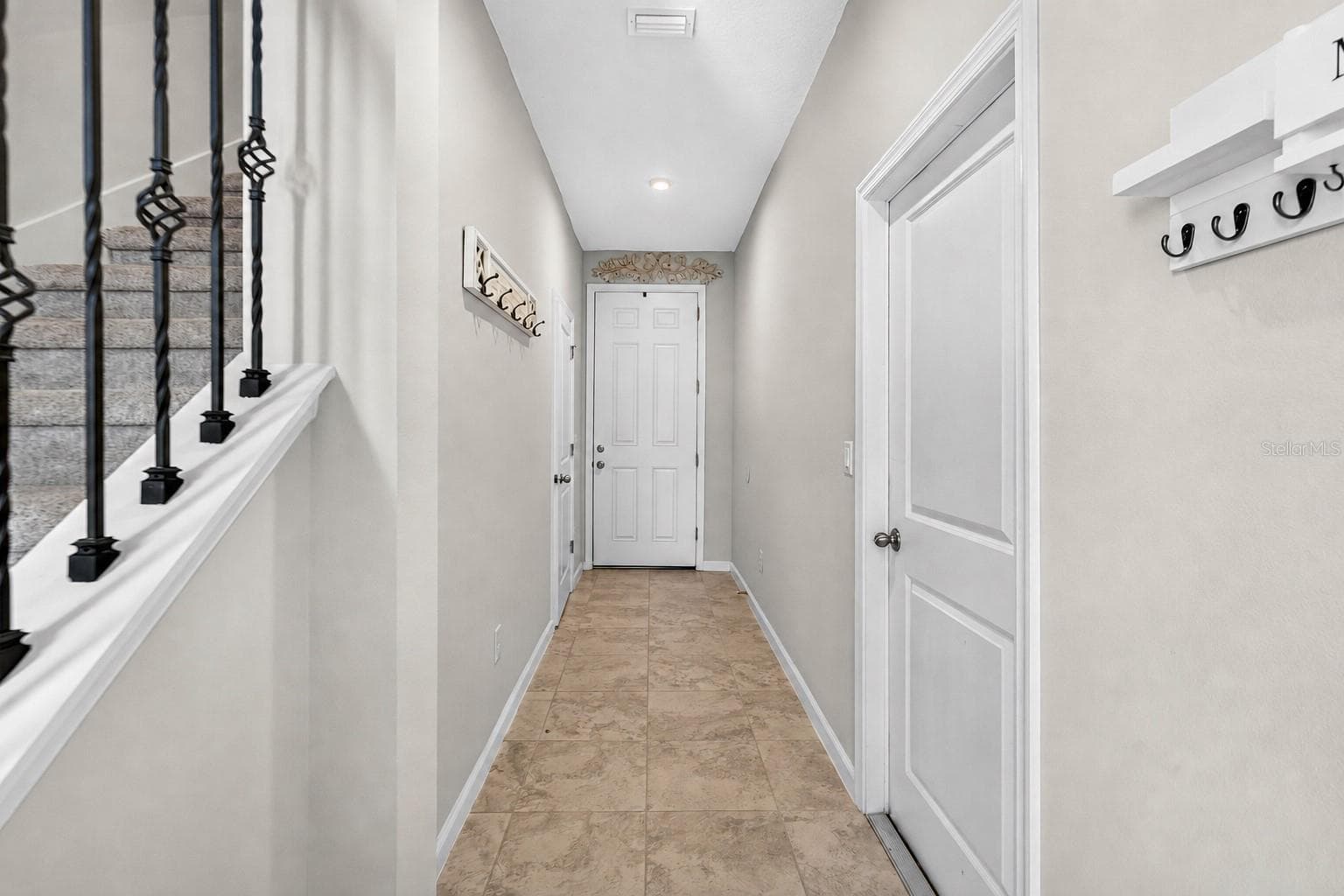 Single Family Residence at 11618 GOLD DUST CT, RIVERVIEW, photo 13 of 74