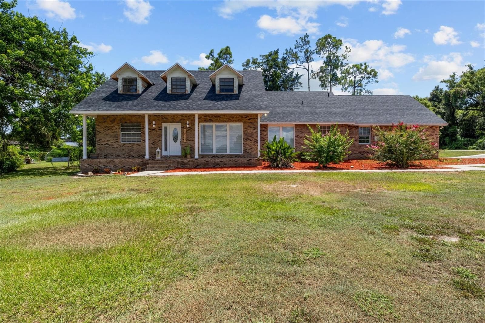 Single Family Residence at 1715 LAKE MIRIAM DR, LAKELAND, photo 3 of 47