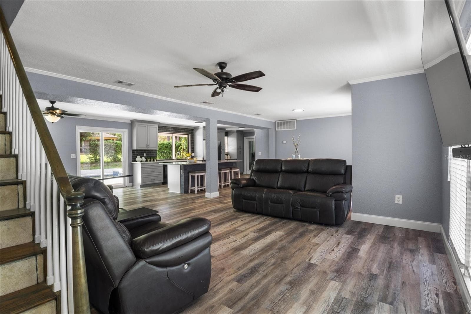 Single Family Residence at 1715 LAKE MIRIAM DR, LAKELAND, photo 10 of 47