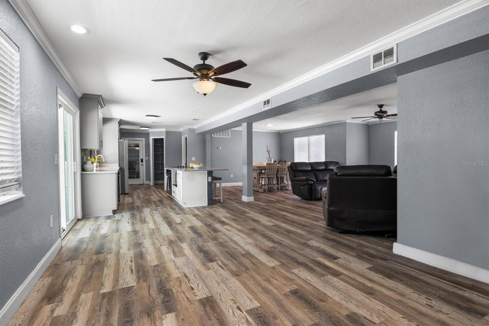 Single Family Residence at 1715 LAKE MIRIAM DR, LAKELAND, photo 20 of 47