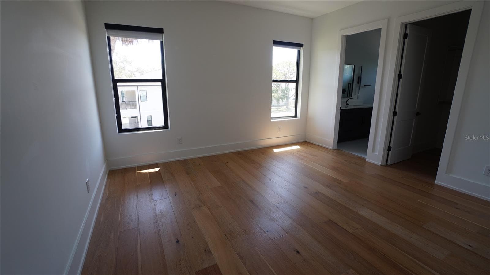 Single Family Residence at 4717 W ESTRELLA ST, TAMPA, photo 12 of 28