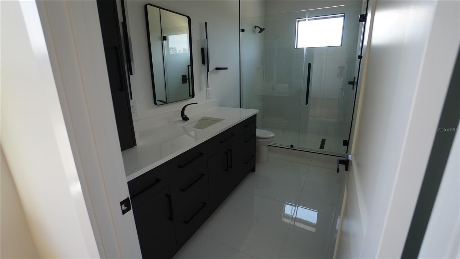 Single Family Residence at 4717 W ESTRELLA ST, TAMPA, photo 13 of 28